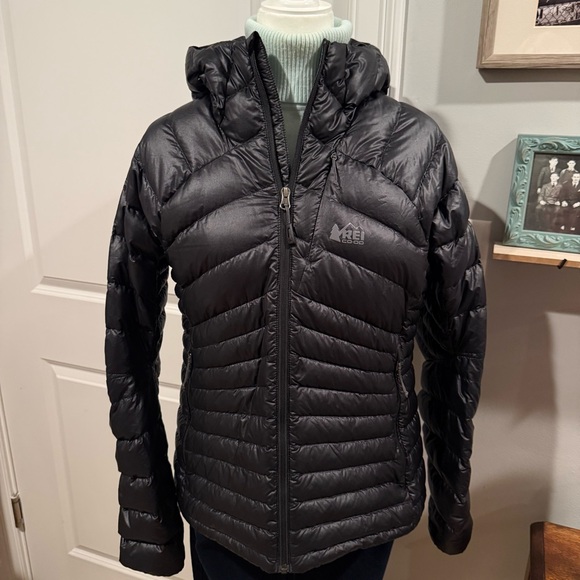 REI Co-Op Women's Black Down  Jacket - Picture 3 of 12